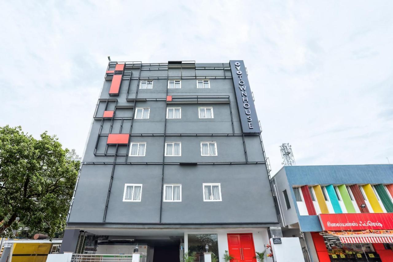 Hotel Oyo Townhouse 156 Maraimalai Nagar Chennai Exterior foto