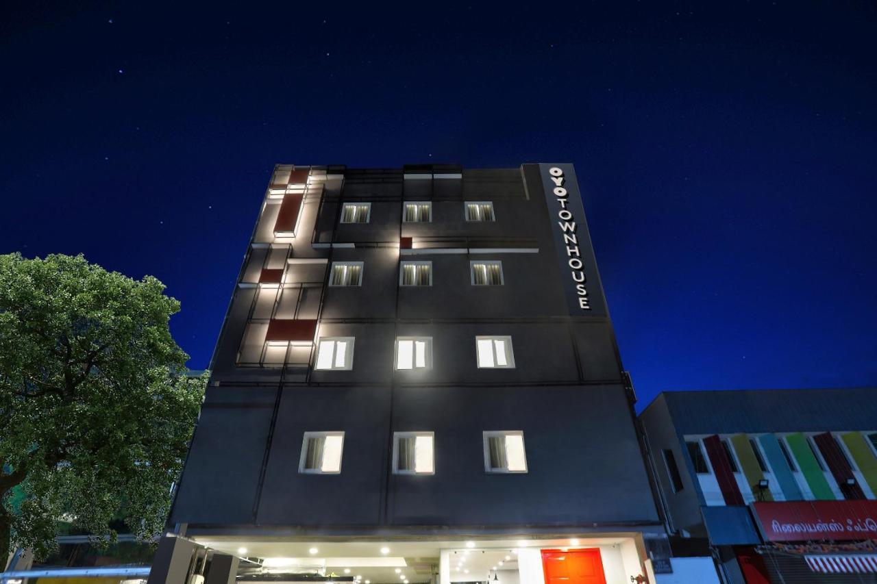 Hotel Oyo Townhouse 156 Maraimalai Nagar Chennai Exterior foto