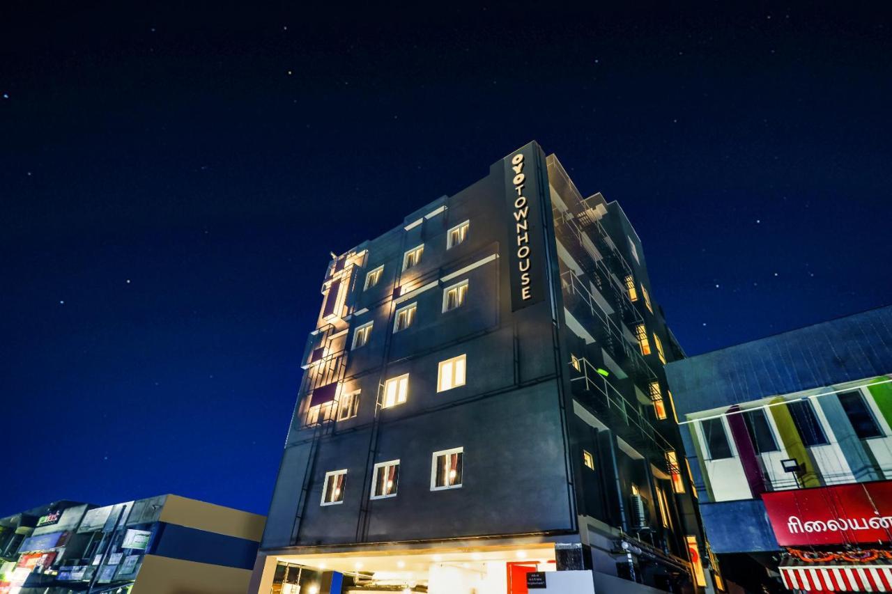 Hotel Oyo Townhouse 156 Maraimalai Nagar Chennai Exterior foto